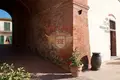 Propriété commerciale 1 000 m² à Sienne, Italie