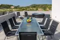 Casa 4 habitaciones 225 m² Kastel Novi, Croacia
