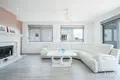 Mieszkanie 3 pokoi 116 m² Tivat, Czarnogóra