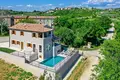 3-Schlafzimmer-Villa 150 m² Umag, Kroatien