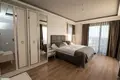 Luxury 2-Bedroom Penthouse with Expansive Living Space and Modern Comfort