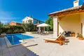 Willa 2 pokoi 108 m² Pula, Chorwacja