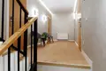 Другое 750 м² Поляница, Украина
