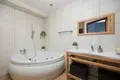 Mieszkanie 3 pokoi 76 m² Warszawa, Polska