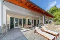 4 bedroom apartment 204 m² Mezzegra, Italy
