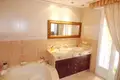 6 bedroom house 254 m² Dos Hermanas, Spain
