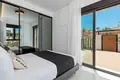 Villa de tres dormitorios 238 m² Urbanizacion Dona Pepa, Španjolska