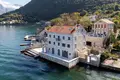 Hotel 731 m² Stoliv, Montenegro