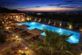 Hotel 2 243 m² in Neos Marmaras, Greece