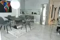 Mieszkanie 2 pokoi 130 m² San Pedro Alcantara, Hiszpania