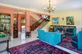Villa 580 m² Trilofo, Grèce