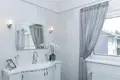 Дом 4 комнаты 236 м² в Юрмале, Латвия