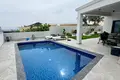 Villa de tres dormitorios 140 m² Yeroskipou, Chipre