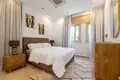 4 bedroom apartment 213 m² Chloraka, Cyprus