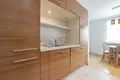 Wohnung 2 zimmer 62 m² in Warschau, Polen