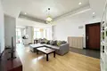 Kondominium 2 zimmer 130 m² in Sangkat Boeng Trabaek, Kambodscha