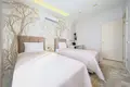Sophisticated Duplex Apartment in a Prime Beachside Neighbourhood