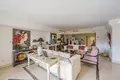 Mieszkanie 3 pokoi 261 m² Marbella, Hiszpania