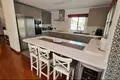 Haus 5 Schlafzimmer 421 m² Dos Hermanas, Spanien
