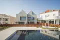 3 bedroom house 339 m² Alvalade, Portugal