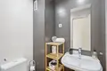 Mieszkanie 2 pokoi 86 m² Estepona, Hiszpania