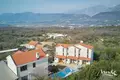 3-Schlafzimmer-Villa 180 m² Kotor, Montenegro