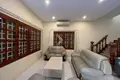 Villa de 4 habitaciones 320 m² Sangkat Boeng Prolit, Camboya