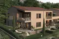 Mieszkanie 4 pokoi 115 m² Terni, Włochy