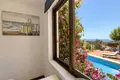 4 bedroom house 170 m² Dos Hermanas, Spain