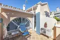 3 bedroom house 184 m² Dos Hermanas, Spain
