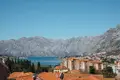 House 300 m² Skaljari, Montenegro