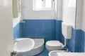 Mieszkanie 3 pokoi 75 m² Bashkia Durres, Albania