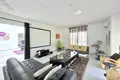 Haus 4 Schlafzimmer 530 m² Dos Hermanas, Spanien