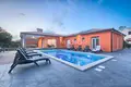 Dom 4 pokoi 150 m² Grad Labin, Chorwacja