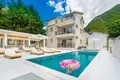 Haus 6 Schlafzimmer 240 m² Stoliv, Montenegro