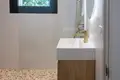 4 bedroom house 168 m² Dos Hermanas, Spain
