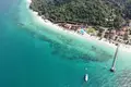 Exclusivo Complejo Turístico Operativo en Isla Pulau Tinggi (3.7 Ha, 88 Unidades) — $5,000,000