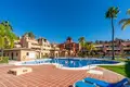 Mieszkanie 3 pokoi 181 m² Estepona, Hiszpania