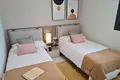 Mieszkanie 2 pokoi 98 m² Torrevieja, Hiszpania