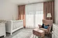 Квартира 411 м² Варшава, Польша