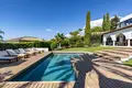 5 bedroom house 356 m² Artola, Spain