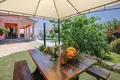 4-Schlafzimmer-Villa 500 m² Poljane, Kroatien