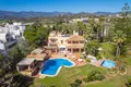 Villa 8 habitaciones 1 013 m² Estepona, Španjolska