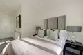 4 bedroom apartment  in London, United Kingdom