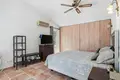 Haus 4 Schlafzimmer 250 m² Dos Hermanas, Spanien