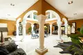 Haus 4 Schlafzimmer 761 m² Marbella, Spanien