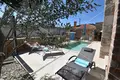 5 room house 220 m² Zdrelac, Croatia