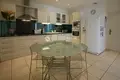 4-Schlafzimmer-Villa 250 m² in Frankreich, Frankreich