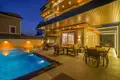 Haus 6 Schlafzimmer 360 m² Akarca, Türkei