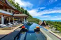 villa de 5 chambres 1 550 m² Ban Bang Thao, Thaïlande